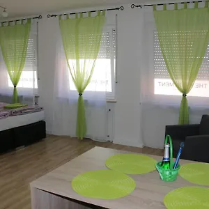 City Center Apartmán